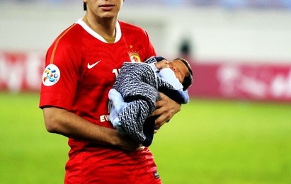 关于罗马训练开放日，冲刺阶段扳平良机引欢呼，亚冠在即，细节决定成败的信息-九游VIP